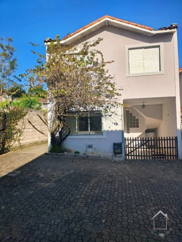 Casa de condomínio para alugar, no VILLAGIO DE FIORE em São Paulo, Horto do Ipê, com 3 qua