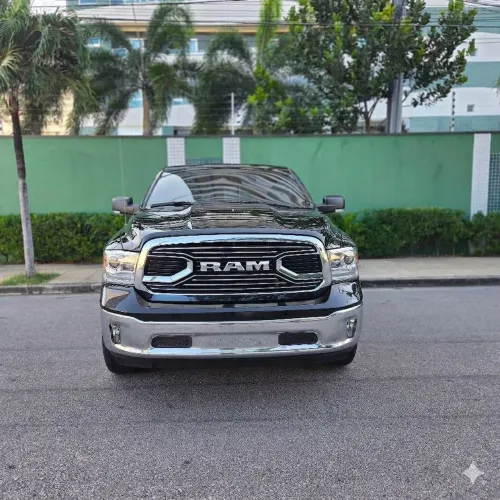 Ram Classic Laramie 5.7 V8 16V Gasolina 4X4 Aut. 2023
