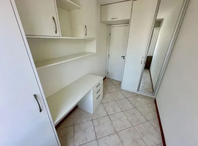 APARTAMENTO NA PITUBA EDFÍCIO ROSSINI *75 CARLOS/CL
