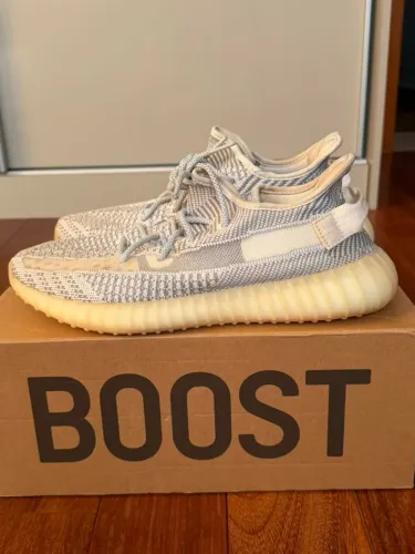 Yeezy 350 V2 Static