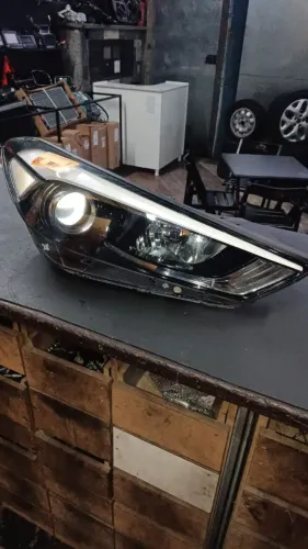 Farol esquerdo New Tucson 2017 a 2021 original 