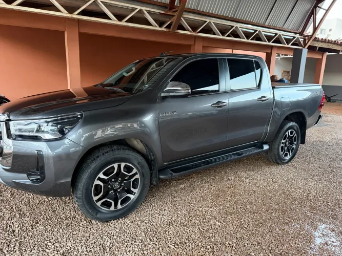 Toyota Hilux CD SRX 4X4 2.8 TDI 16V Diesel Aut. 2021