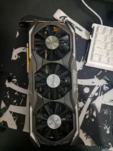 ZOTAC GTX 1070 8GB ジャンク品 gtx 1070 zotac 8gb