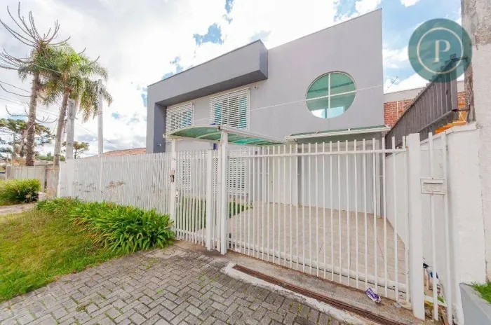 Casa com 10 dormitórios para alugar, 304 m² por R$ 10.838,00/mês - Parolin - Curitiba/PR