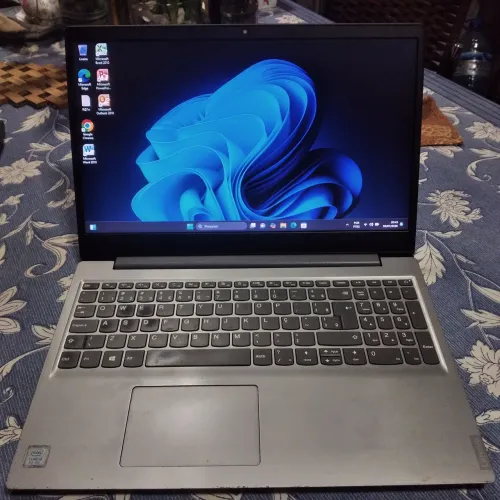 NOTEBOOK LENOVO CORE I3 8° GERAÇÃO/ SSD M2 NVME 128GB+ HD DE 500GB SLIM/ 12 DE RAM DDR4