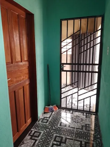 Alugo apartamento no bairro Silvio leite 650.00