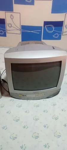 Vendo TV 14 polegadas tubo 130 reais