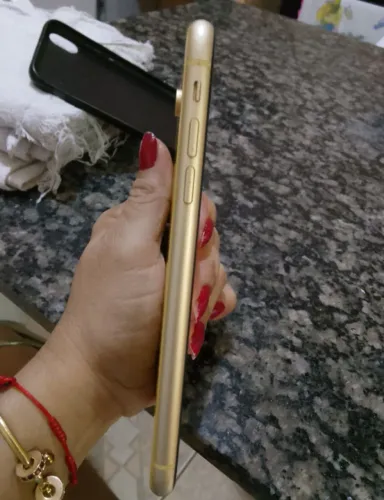Vendo iPhone XR 64gb semi novo