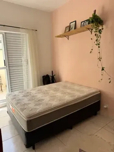 Cama com colchão