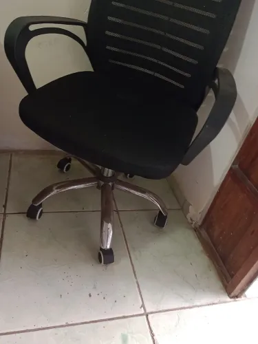 Cadeira rodatório para escritório ou salão de beleza