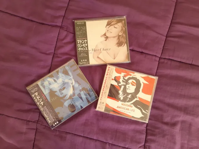 Madonna Lote CDs Singles Japan Edition com OBI.