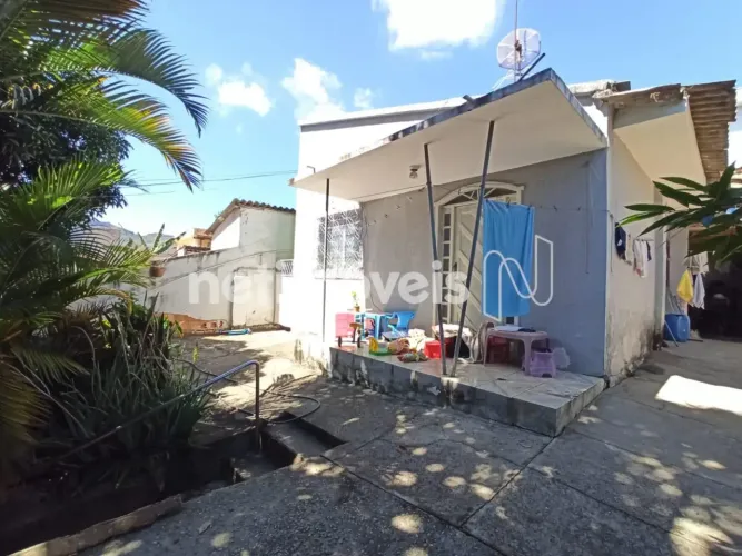 CASA - LOTE/ÁREA/TERRENO À VENDA NO BAIRRO POMPÉIA.