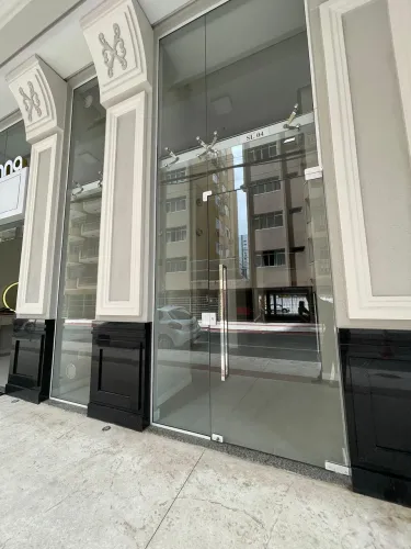 Sala comercial - localizado em Balneário Camboriú / Centro REF: DW649904