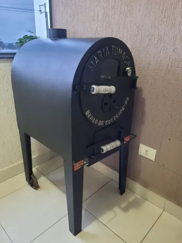 Forno a lenha Maria fumaça, como novo