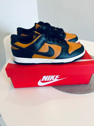 Nike  dunk low retro
