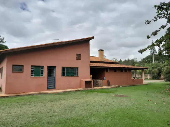 Chácara com 3 dormitórios, 4300 m² - Jardim Master - Araçoiaba da Serra/SP