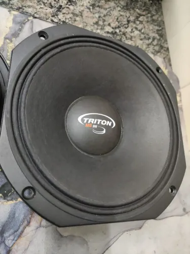 Medios Triton 10" 500rms