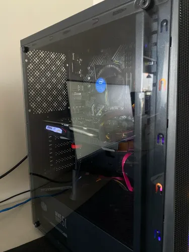 PC GAMER i5 10th + GTX 1650 4gb + 16gb RAM