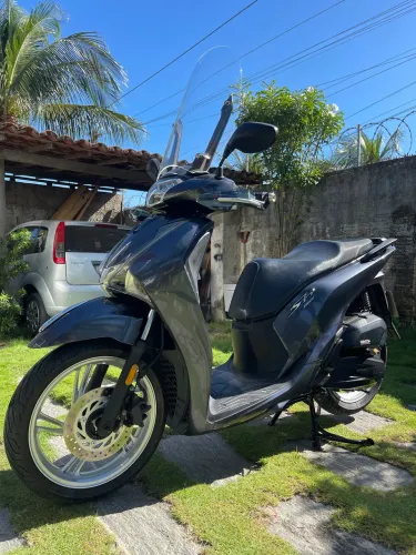 SH150i impecável 