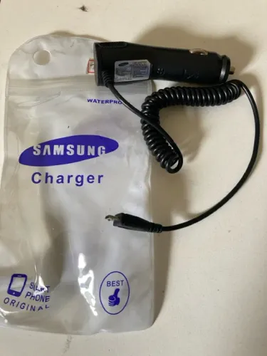Carregador veicular Samsung