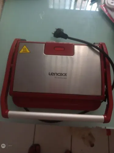 Sanduicheira Lenoxx Grill e Sanduicheira