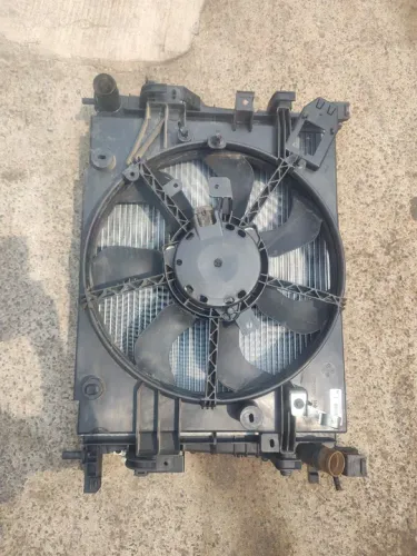 Kit conjunto radiador Renault Sandero 2014 a 2022