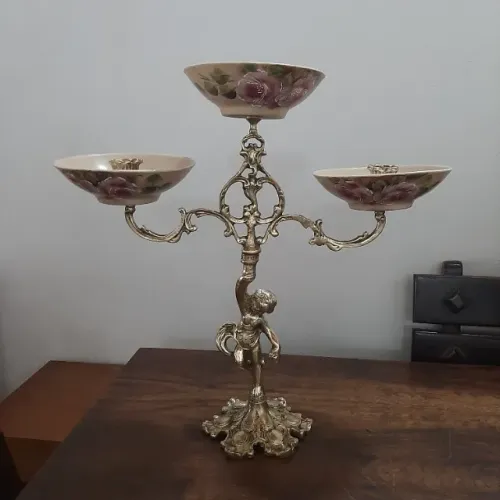Castiçal de Bronze e Porcelana