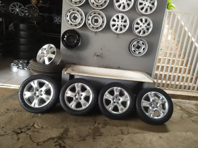 Rodas Corolla 2010 aro 16 