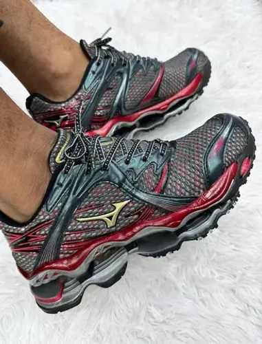 Tênis Mizuno Wave Prophecy 1