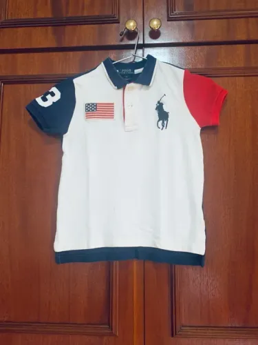 camisa polo ralph lauren- n5 , com aplicação na manga e bordada -como nova