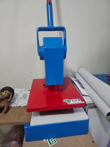 Máquina de fabricação de chinelo - Nunca foi usado ! 