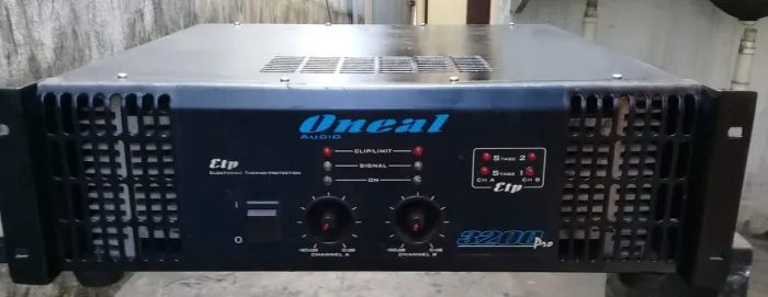 Amplificador Oneal 3200 Profissional 