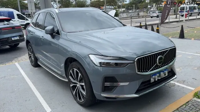 Xc60 t8 ultimate awd 2023 vend Renato Lima 