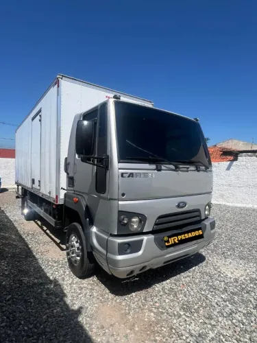 ford cargo 1119 3/4 com baú de 6.20m