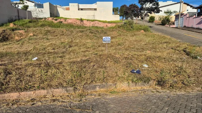 Lotes Comercial no Bairro Pousada dos Campos III