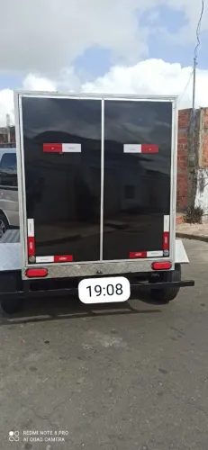 Carretinha Baú Emplacada / Várias utilidades