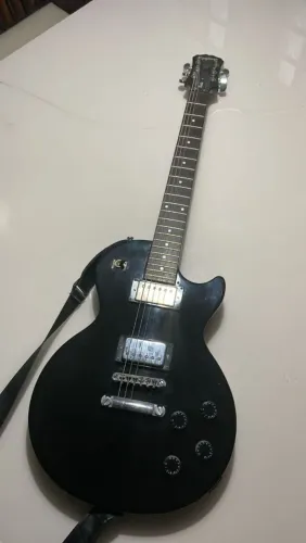 epiphone les paul studio