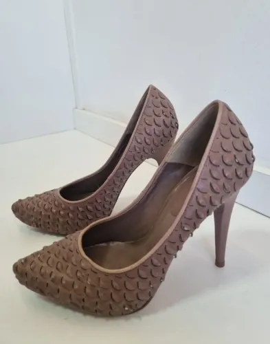2 Sapatos de salto alto 37