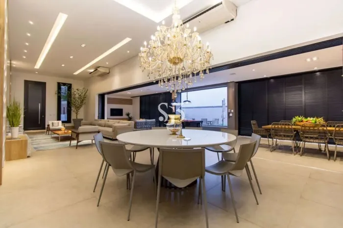 Luxo e Sofisticação: Casa em Condomínio no Swiss Park Campinas - 4 Quartos, 3 Suítes, 3 Sa