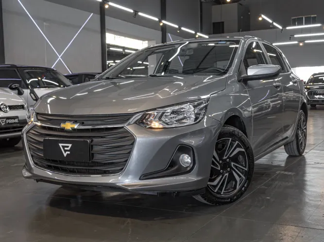 Chevrolet Onix LT 2025 (Apenas 40 mil km!)