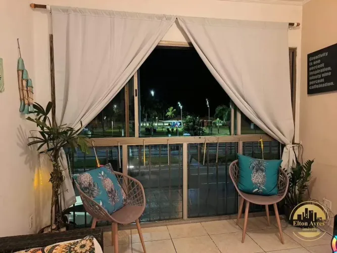 Apartamento amplo, confortavel e com vista para o mar/ Itararé/ S.V