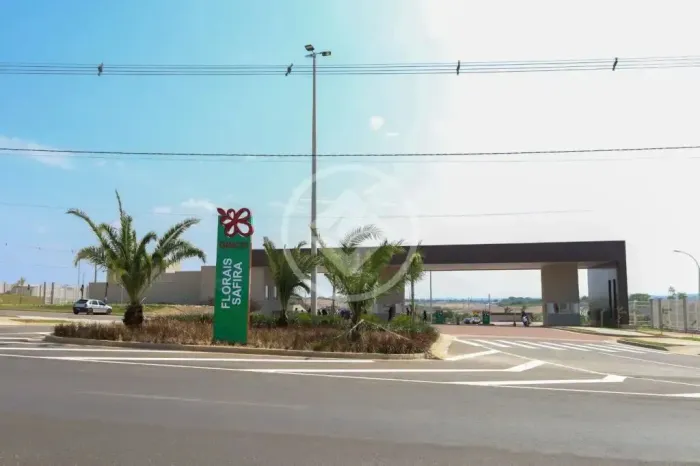 VENDO TERRENO GINCO FLORAIS SAFIRA DE 300M2 NA REGIAO DOS FLORAIS codigo: 63745