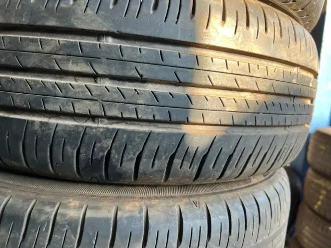 Pneu 185/60/15 Dunlop 90 % vida útil