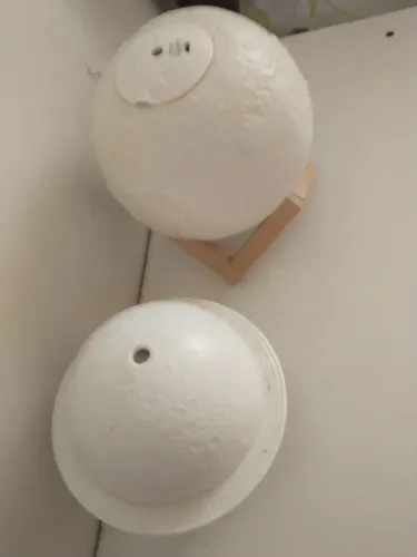 Kits Luminária Lua 3D com Base de Madeira bom pra decoração 