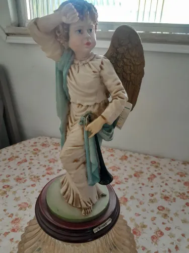 Anjo de Porcelana - Decoração para sua casa