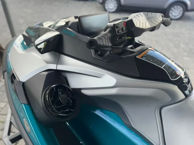 Vendo ou troco jetski zero com 2h $ 165.000 $