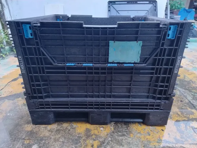 CAIXA PALLET DOBRÁVEL REFORÇADA COM TAMPA, por R$ 700