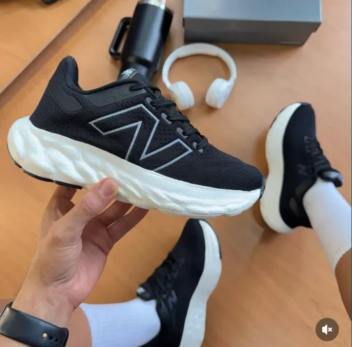 Tênis New Balance Fresh Foam