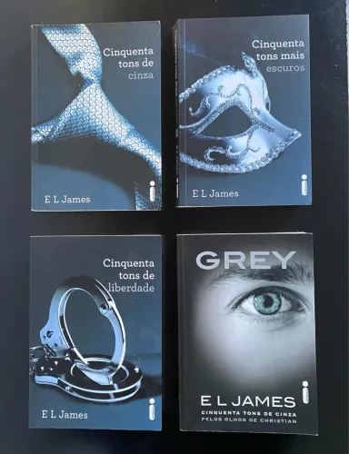 Coleção 4 livros de Cinquenta Tons de Cinza - E L James