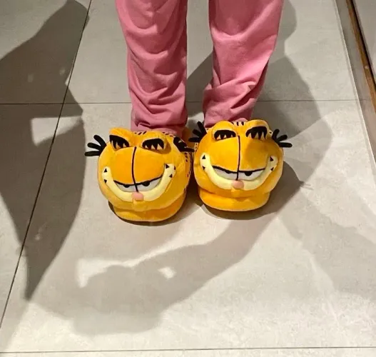 Pantufa Garfield cacau show tamanho GG